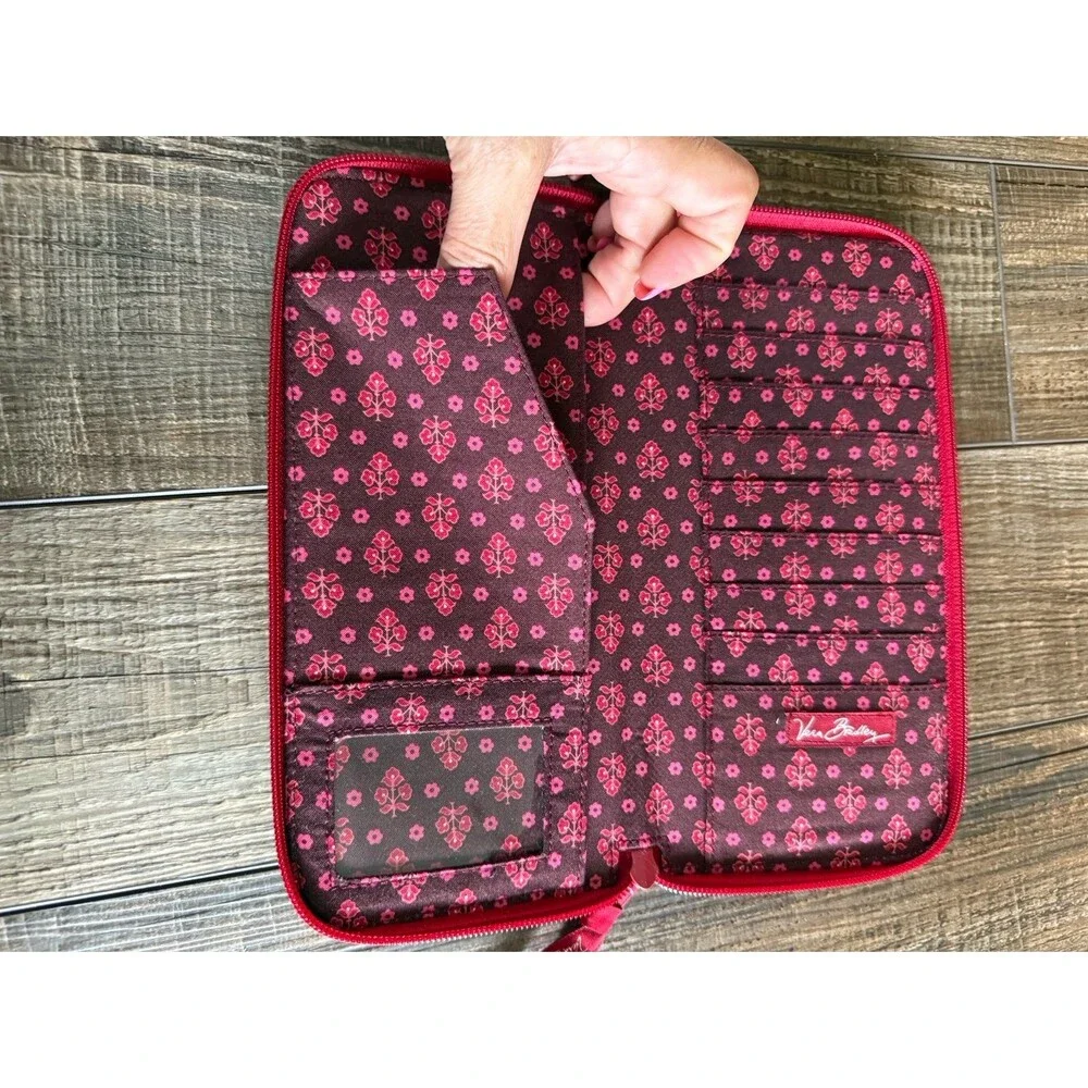 Retired Vera Bradley Mesa Red Paisley Large Travel Wallet EUC